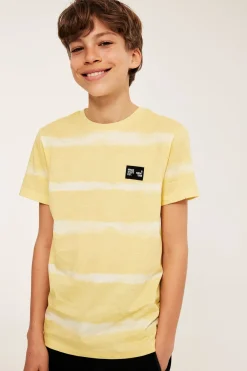 T-shirt med batikmönster