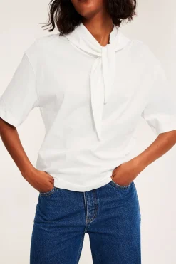 T-shirt med sjalkrage