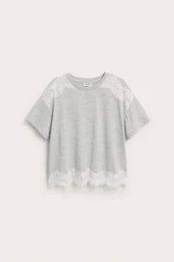 T-shirt med spetsdetaljer