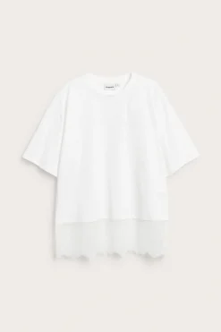 T-shirt med spetskant