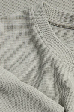 T-shirt med strukturmönster regular fit