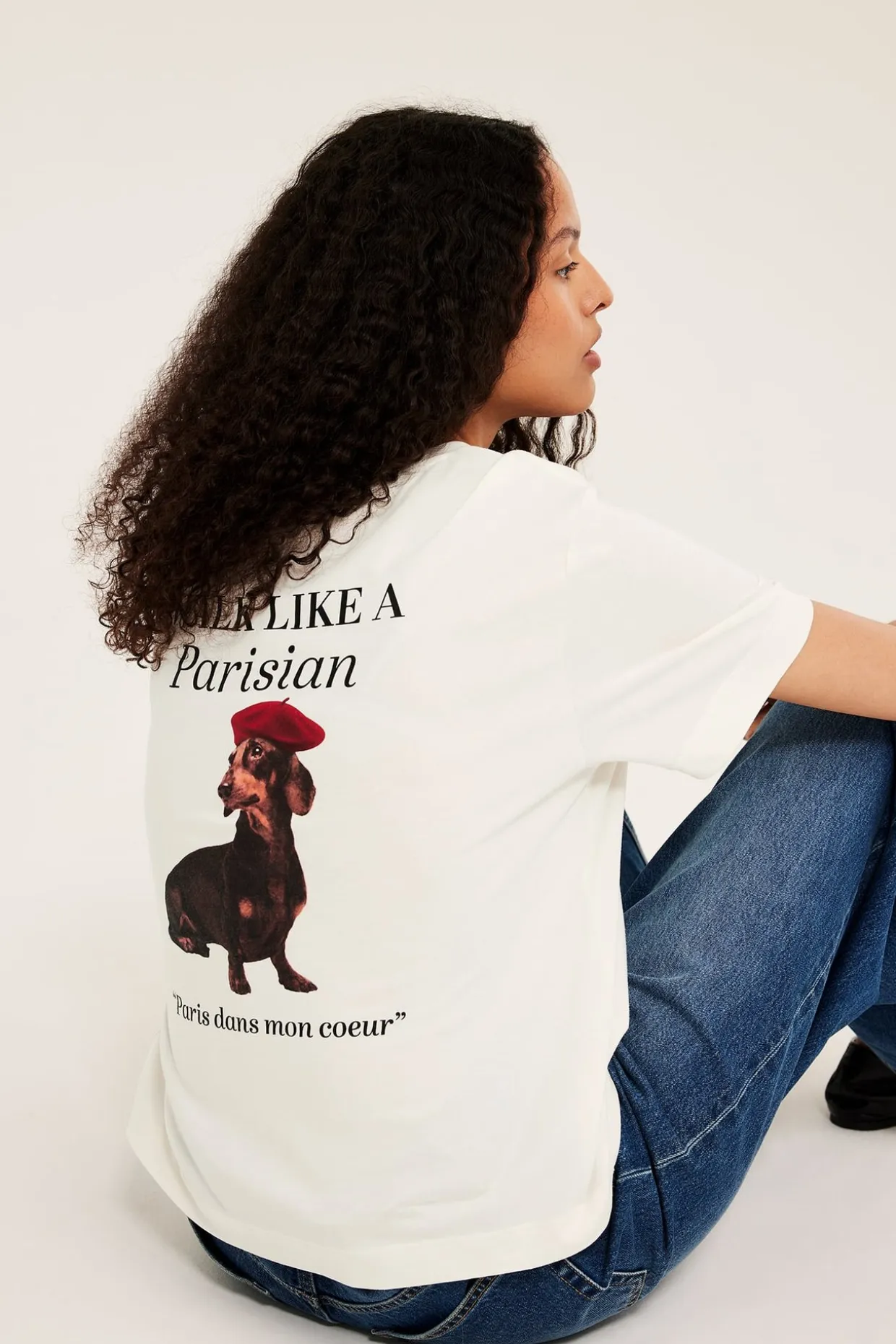 T-shirt med tryck "Je t'aime Paris"