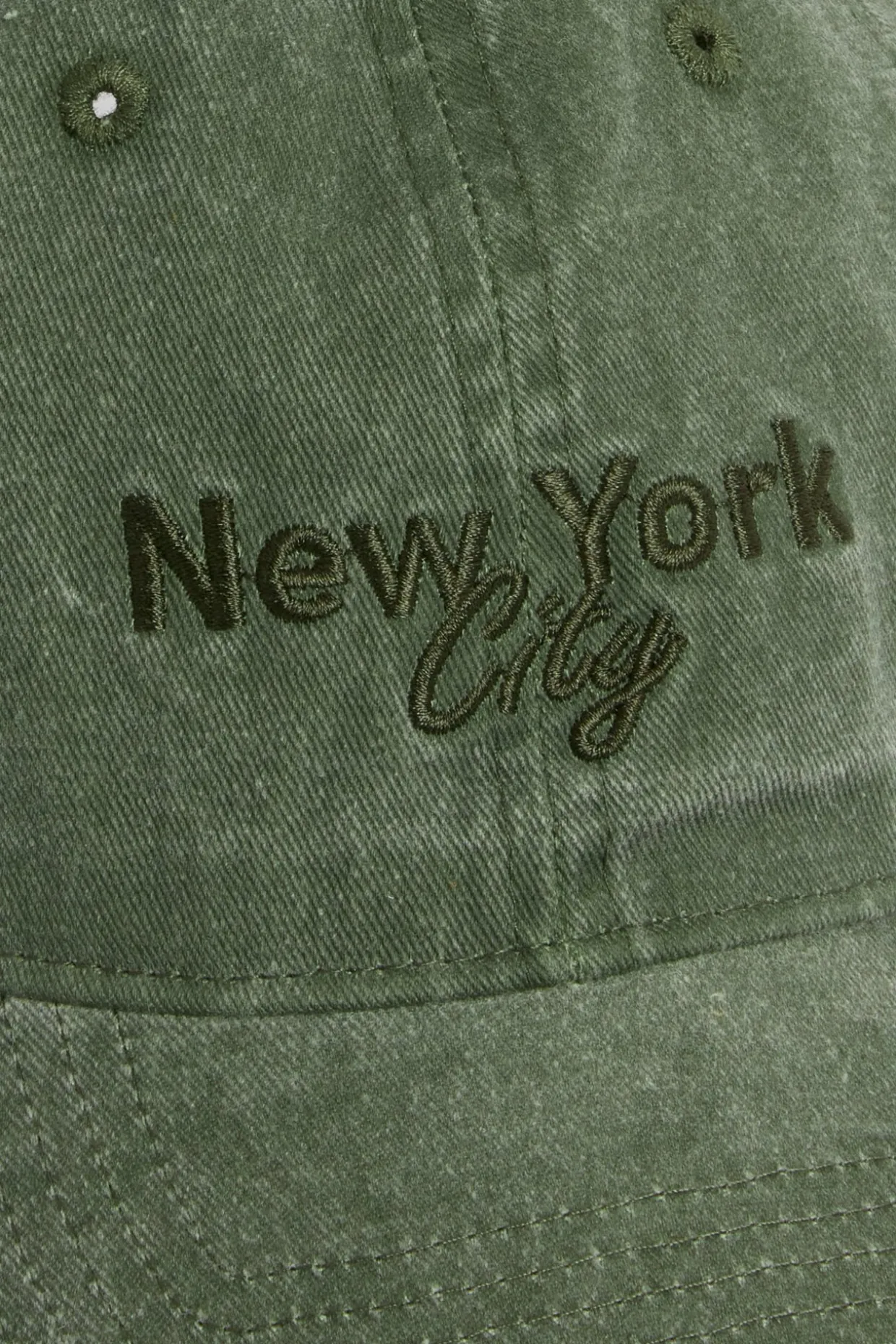 Twillkeps med broderi