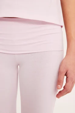 Utsvängda yoga pants