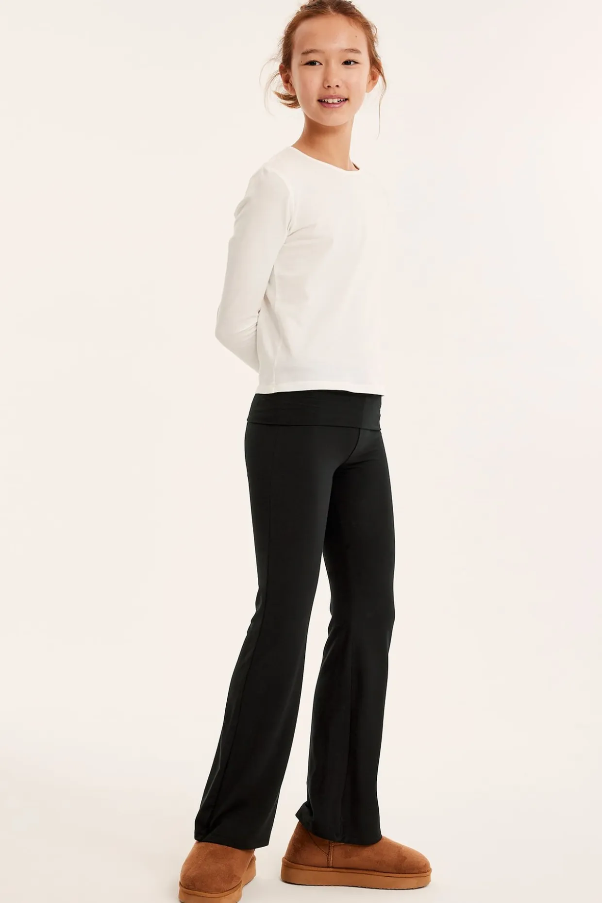 Utsvängda yoga pants