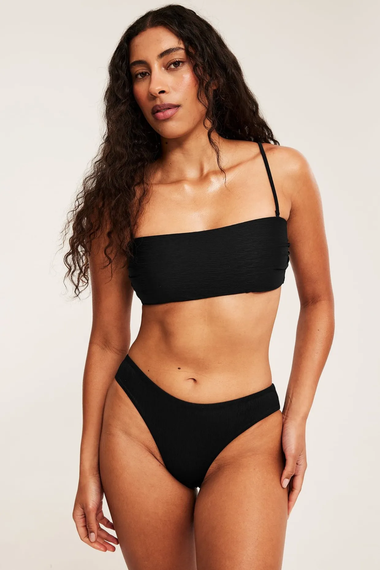 Vadderad bandeaubikini-topp