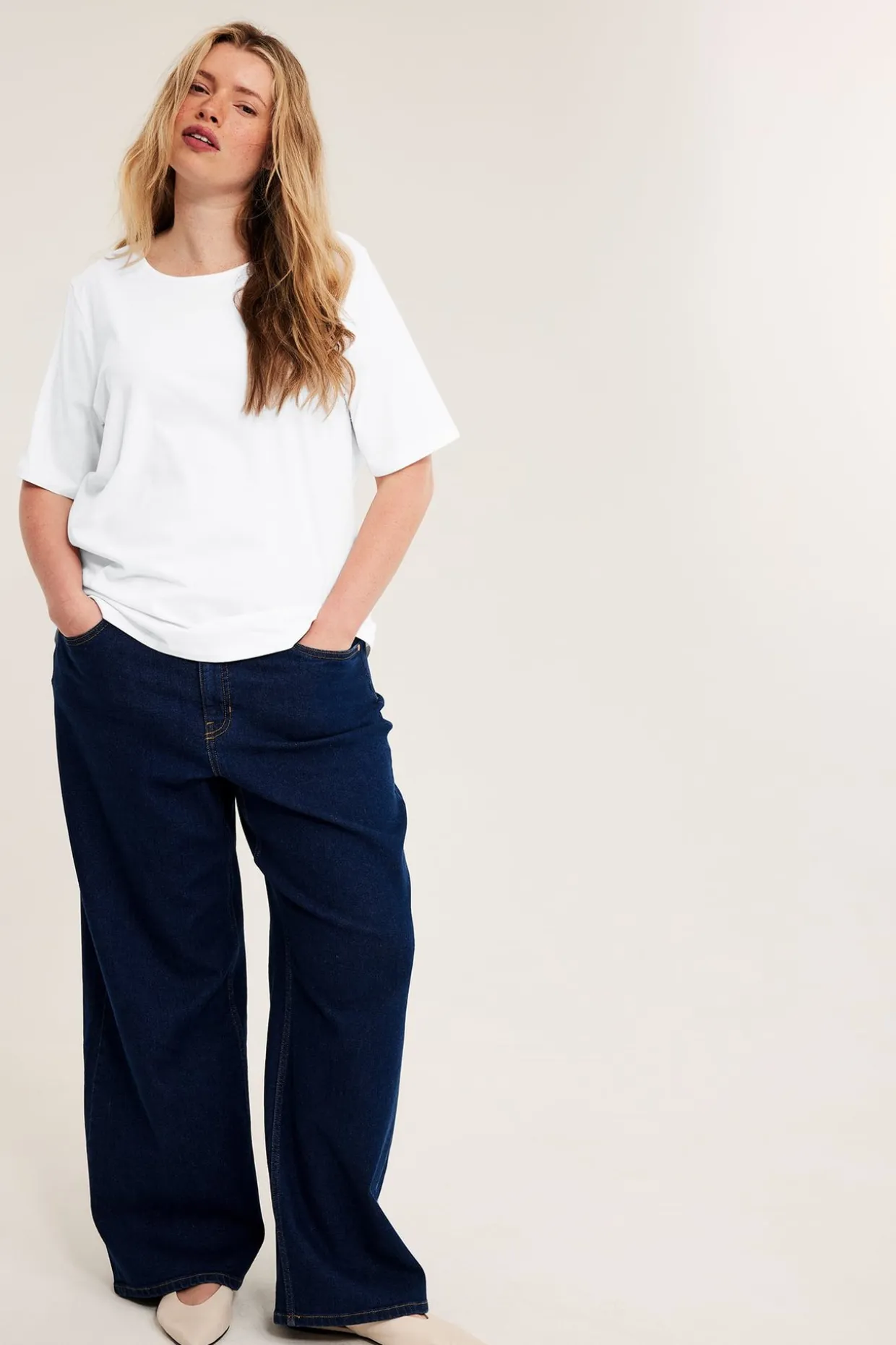 V-ringad t-shirt i bomull