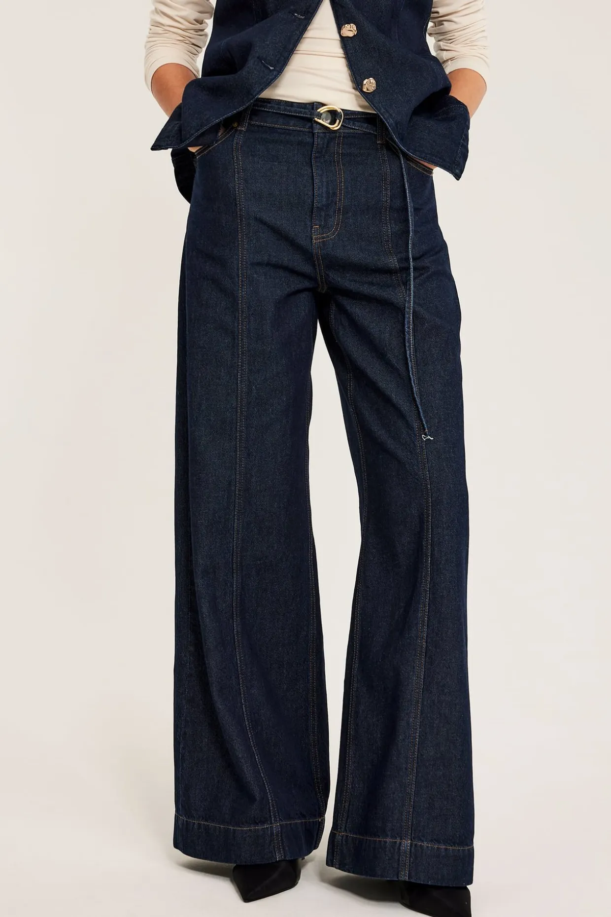 Wide jeans high waist
